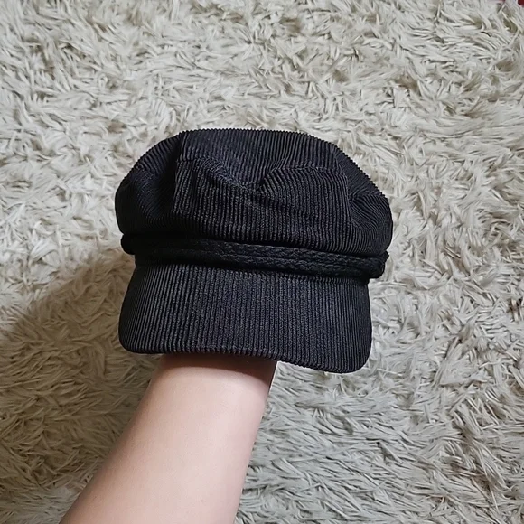 *SOLD* Urban Outfitters Black Corduroy Newsboy Cap The Ringo Cap Retro Hat - Picture 2 of 11